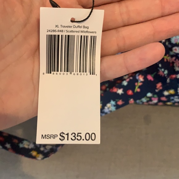 NWT vera bradley xl bag scattered wildflowers - Picture 4 of 7